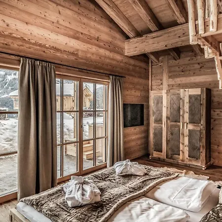 Benglerwald Berg Chaletdorf Apartment Bach (Tyrol)
