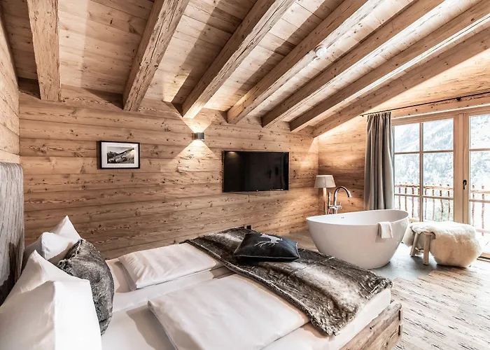 Benglerwald Berg Chaletdorf * Bach