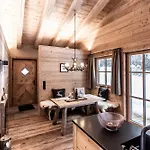 Benglerwald Berg Chaletdorf Apartament Bach (Tyrol)