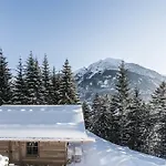 Benglerwald Berg Chaletdorf Bach (Tyrol)