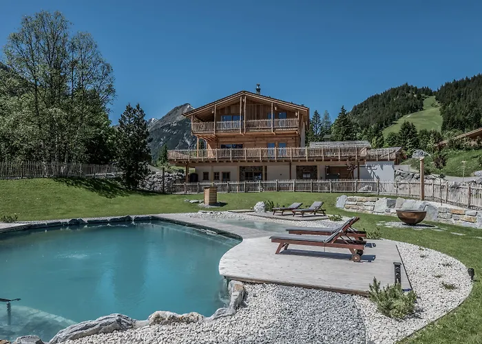 Benglerwald Berg Chaletdorf Bach (Tyrol)